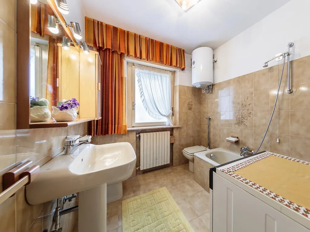 Lägenhet Villa La Lucciolina - Stayincortina Cortina dʼAmpezzo