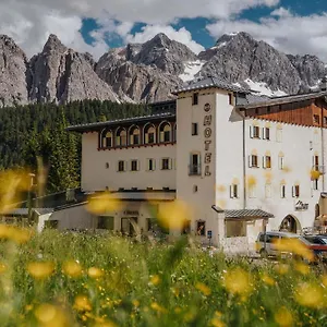 3* 호텔 Passo Tre Croci Cortina