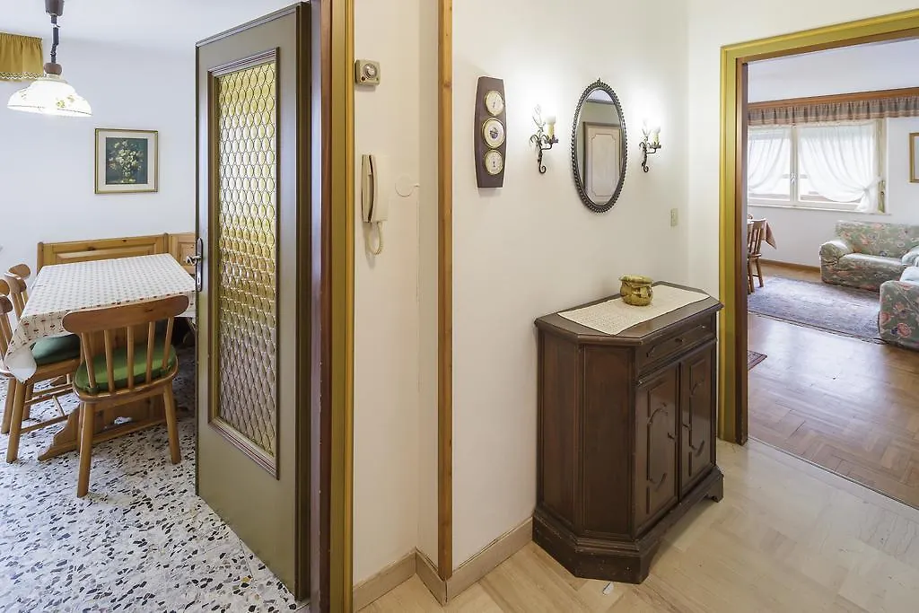 Villa La Lucciolina - Stayincortina Cortina d'Ampezzo Italy