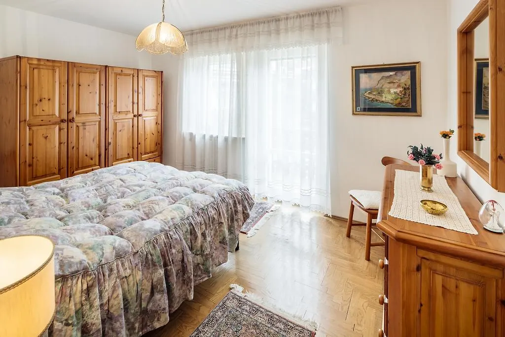 Villa La Lucciolina - Stayincortina Cortina d'Ampezzo Apartment