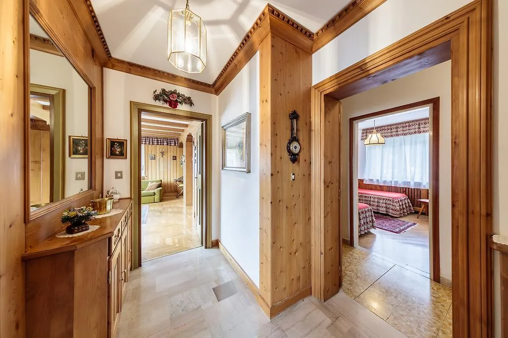 Apartment Villa La Lucciolina - Stayincortina Cortina d'Ampezzo