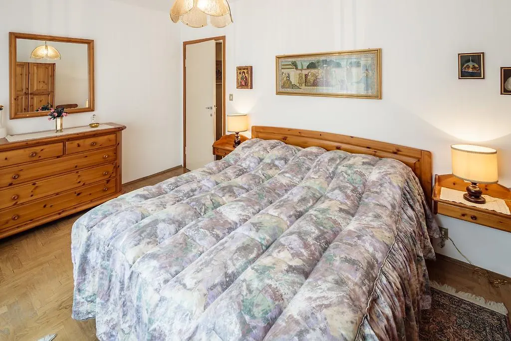 Villa La Lucciolina - Stayincortina Cortina d'Ampezzo Apartment